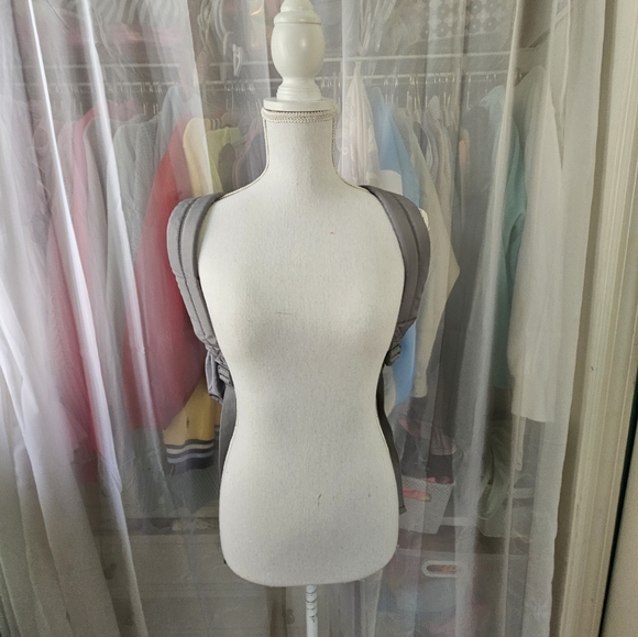 💛Wild Fable Grey/Yellow Color block backpack🤍 - Picture 2 of 6